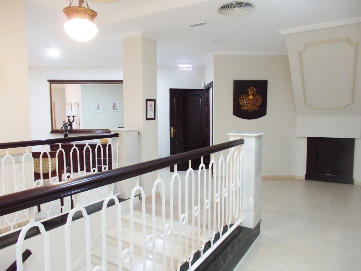 Hostal Montemayor Moguer Kültér fotó